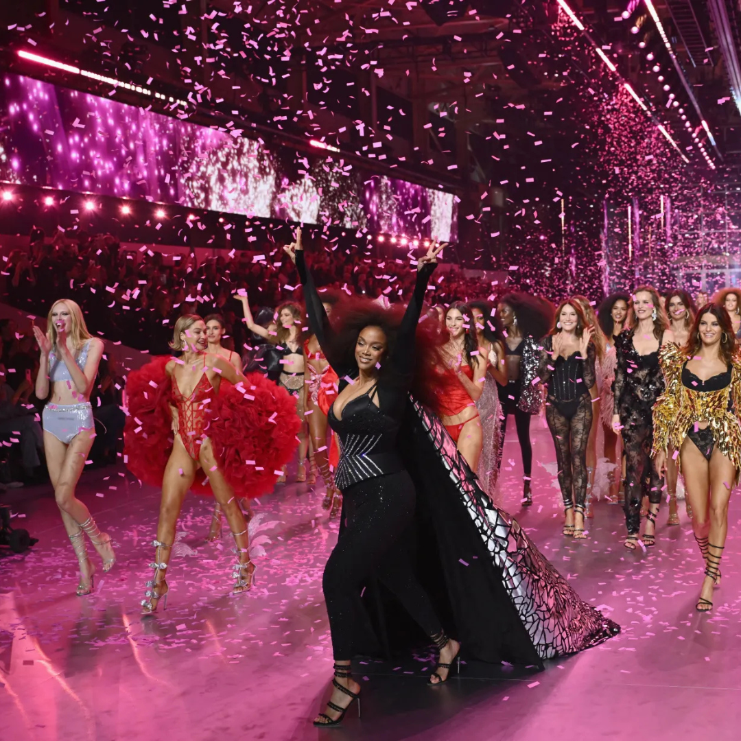PHOTOS: 2024 Victoria’s Secret Fashion Show in Brooklyn