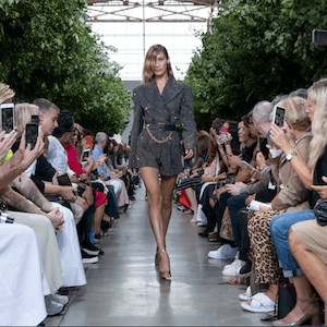 Michael Kors Sends NYFW 2019 Crowd on High Note at Duggal Greenhouse
